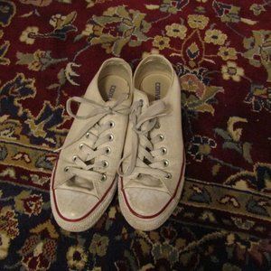 White Low Top Converse W8 M6